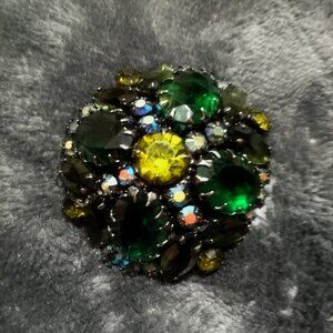 Vintage broch